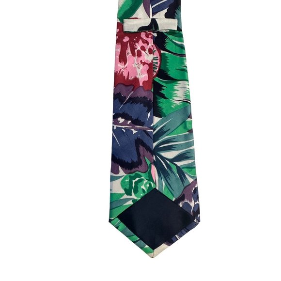 Men's Novelty Tie Multi Color Plants Floral Green Hand Sewn 100% Silk 60" - Picture 2 of 5
